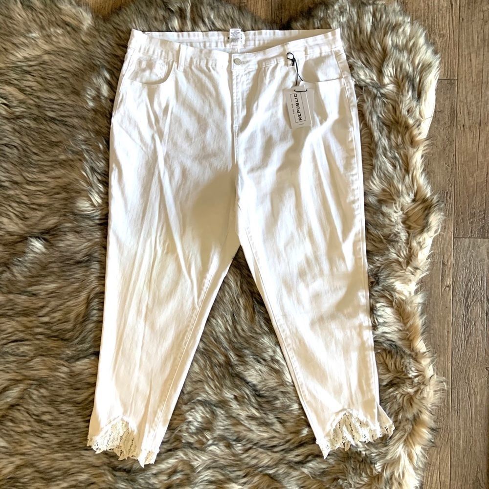 For The Republic Plus Size High Rise White Jeans
